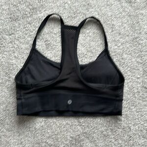 Black Lululemon sports bra